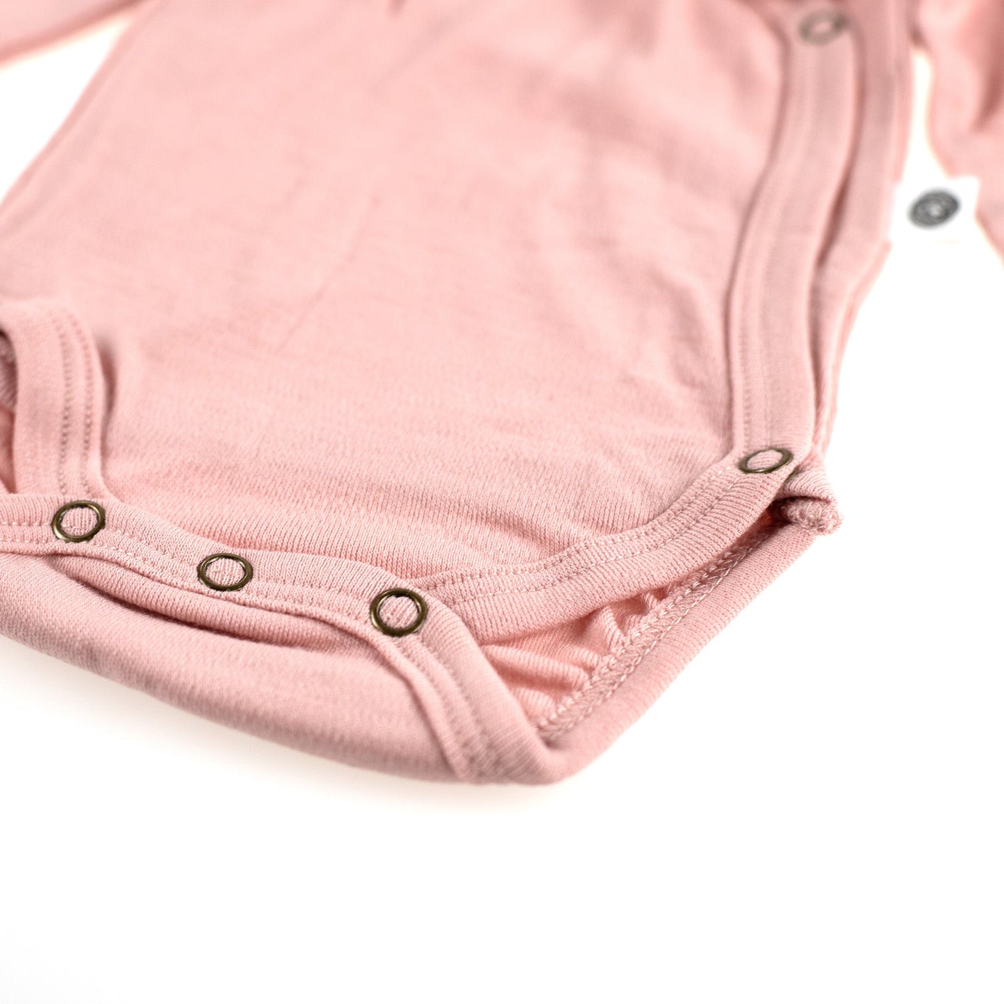Merinowollen Overslagromper met lint - Lange mouwen - Misty Rose - Lille Barn