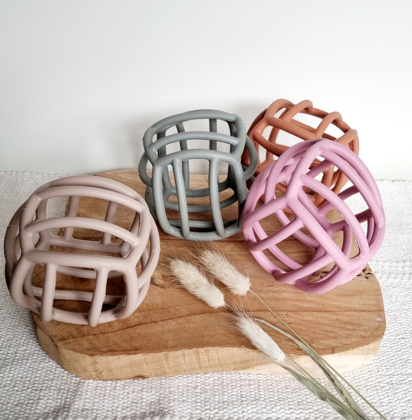 Sensorische bal - silicone - Poederroze Rammelaartje