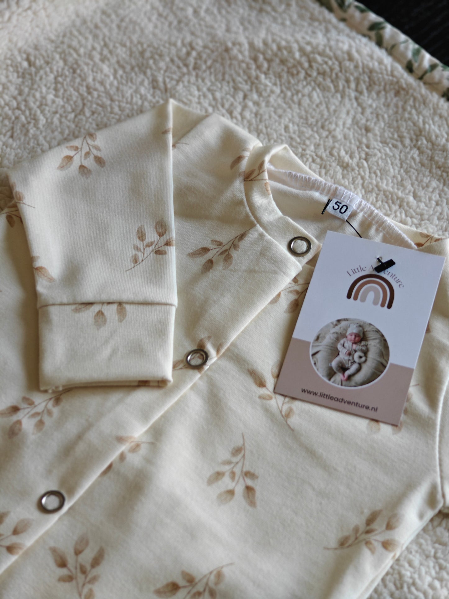 Boxpakje - blaadjes - beige - Little Adventure